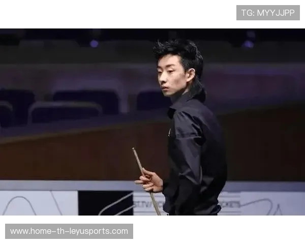 斯诺克战报！中国新星吴宜泽逆转特鲁姆普，成功晋级8强。，斯诺克球员吴安仪