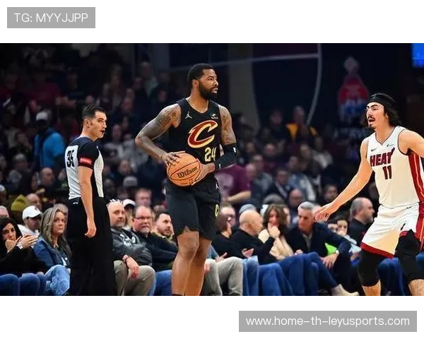 快船莫里斯外线远投，瞬间拉开差距