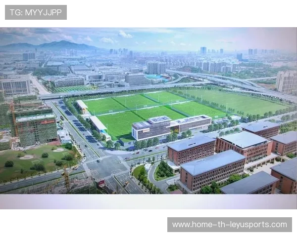2026年足球青训基地软硬件升级第26阶段施工招标公告发布，青少年足球训练基地